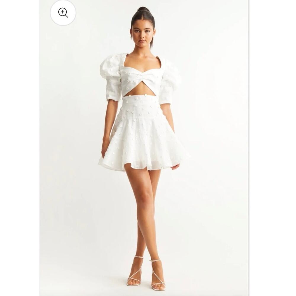 HELEN O’CONNOR paper daisy white 3d embellished crop top + mini Skirt Set XS NEW